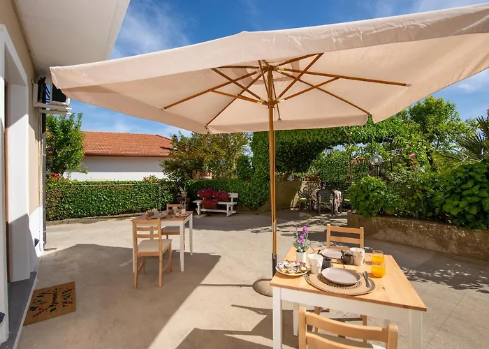 Hederarooms Bed & Breakfast Agerola